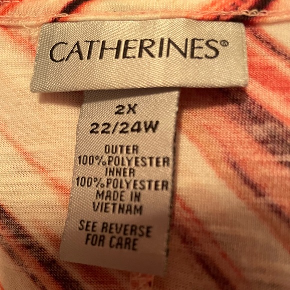 Catherine’s soft flowing tank double layer armpit to armpit 26” - Picture 5 of 7